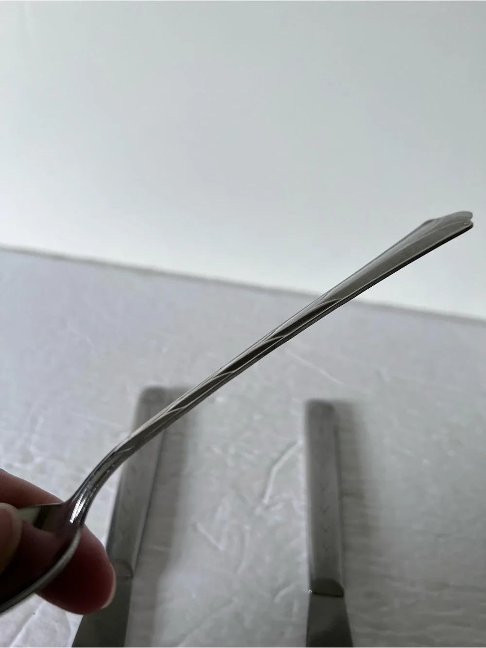 Ekco Kenilworth & Company Stainless Flatware Art Deco Style Spoon 2 Dinner Knive